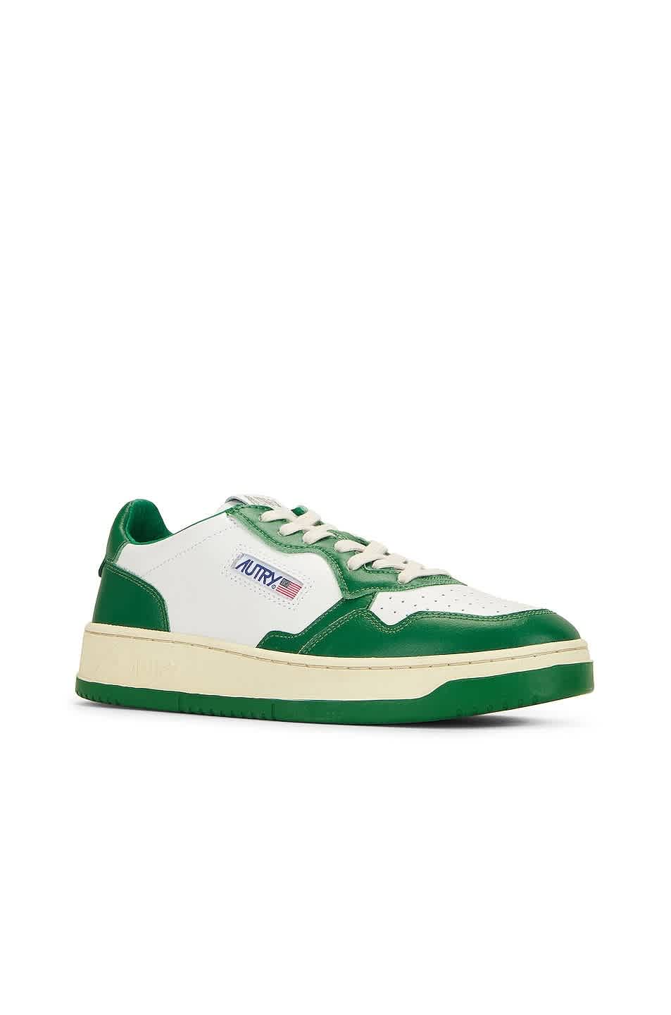 Autry Bicolor Medalist Low Leather Sneakers