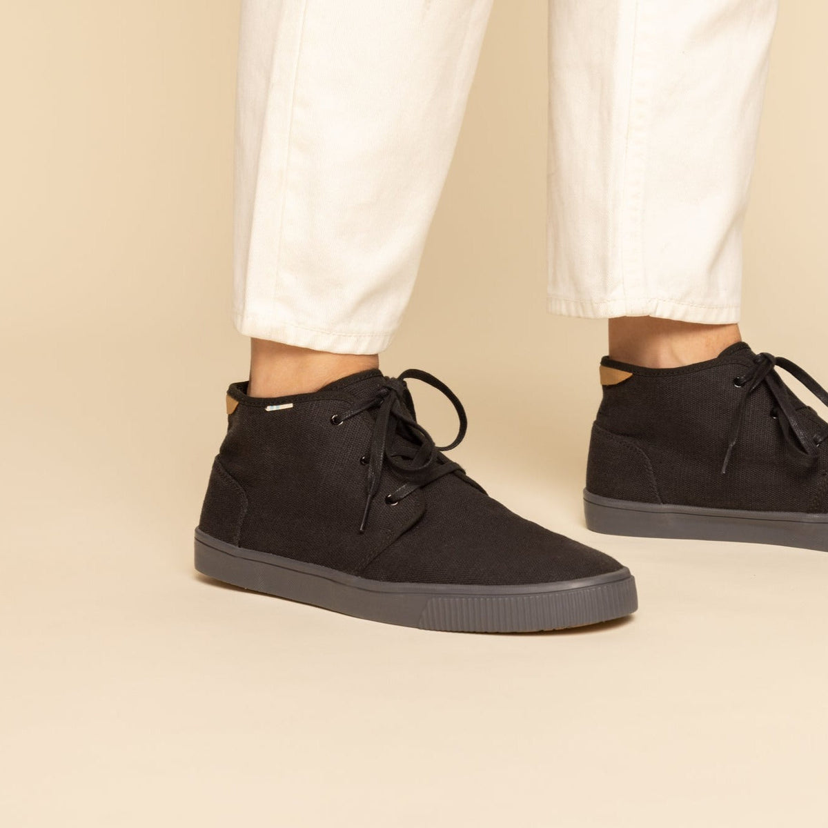 black canvas mens carlo mid top sneakers