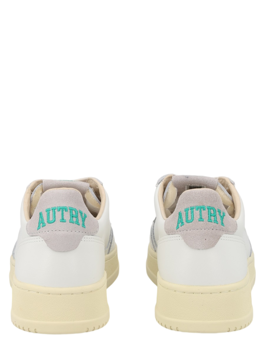 Medalist Low White Suede Accents Cow Leather Sneakers