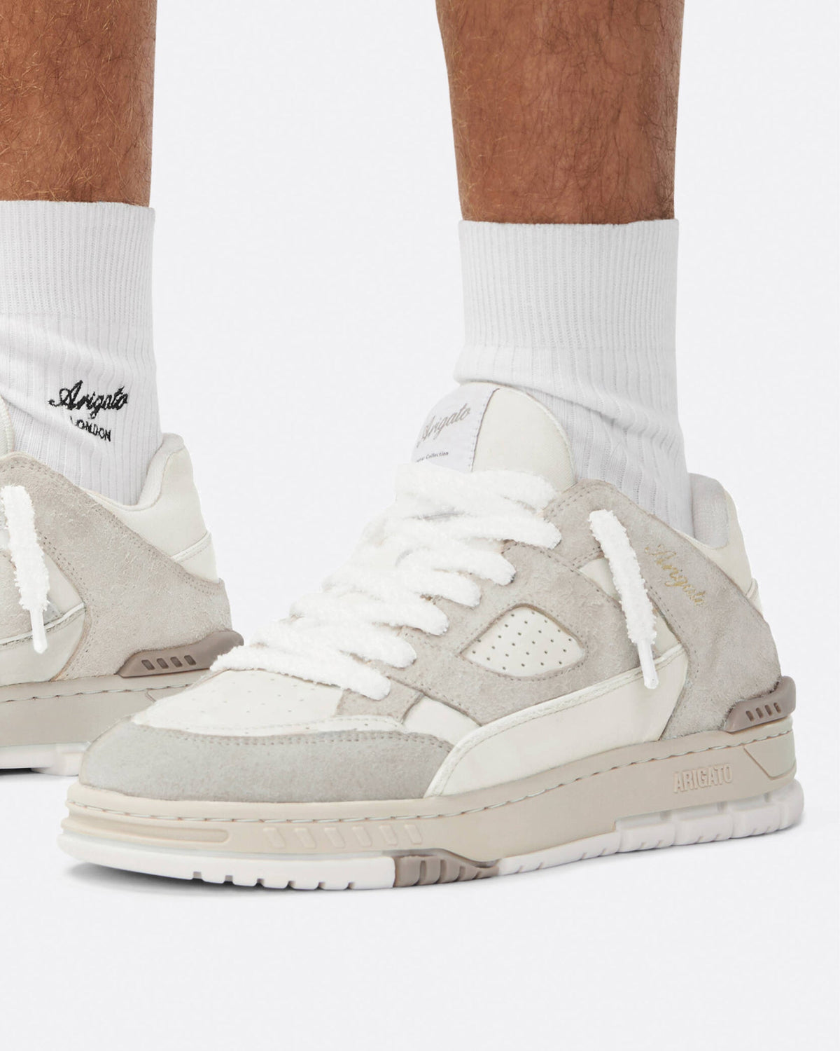 Handcrafted Low-Top Sneakers with Perforated Design and TPU Detail