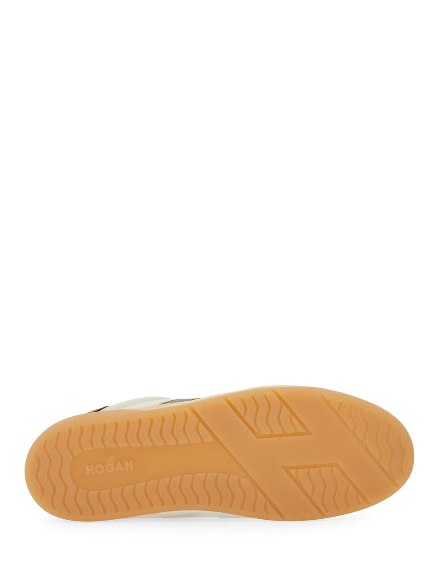 "Cool" Sneaker