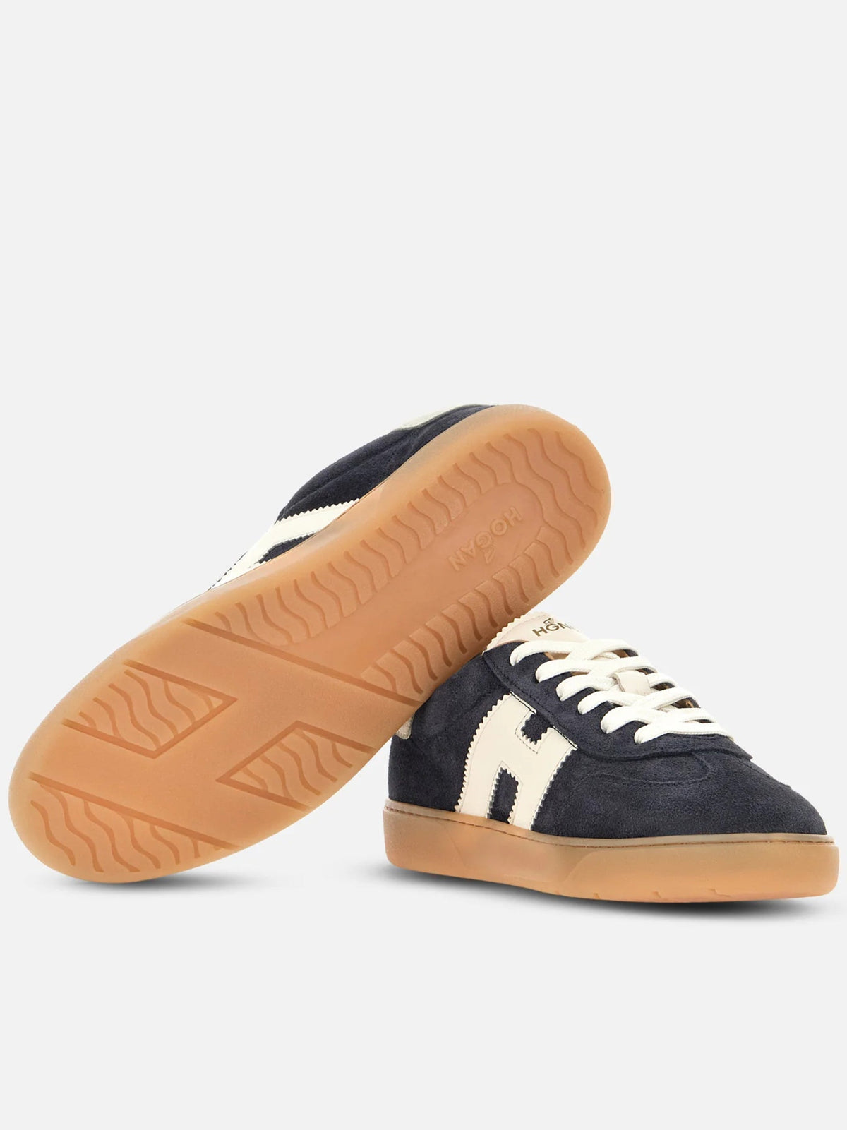 Low-Top Suede Sneakers with Contrasting Accents