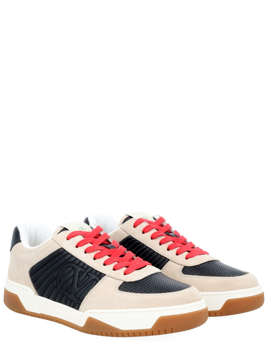 Low-Top Contrasting Panel Leather Sneakers