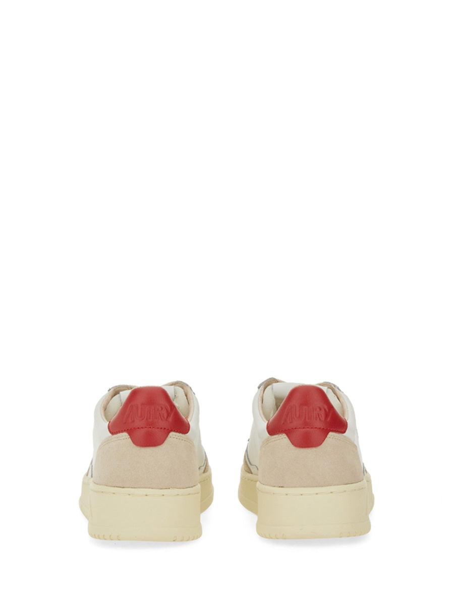 Medalist Low Leather Suede Panels Sneakers