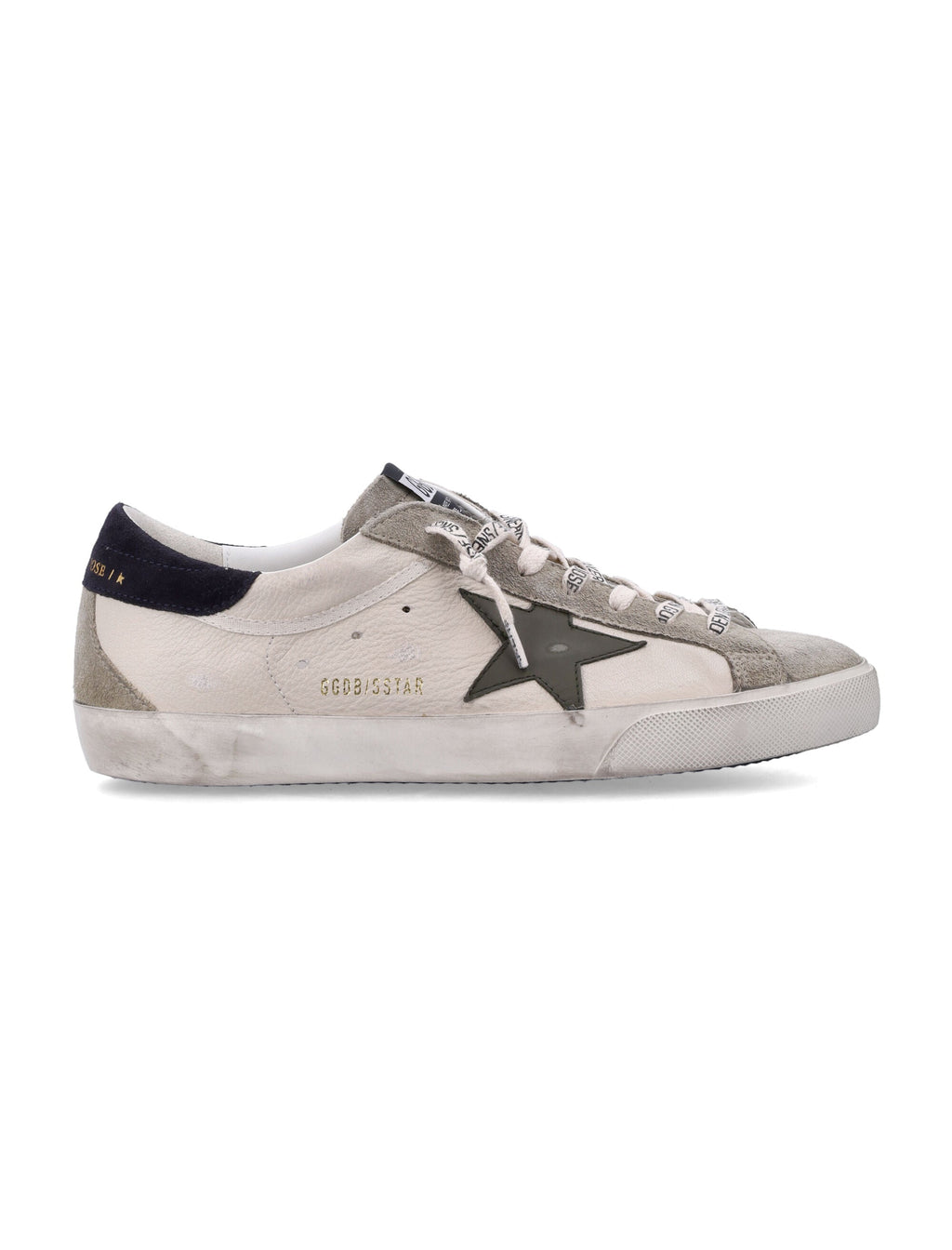 Distressed Low-Top Sneakers with Iconic Star Emblem