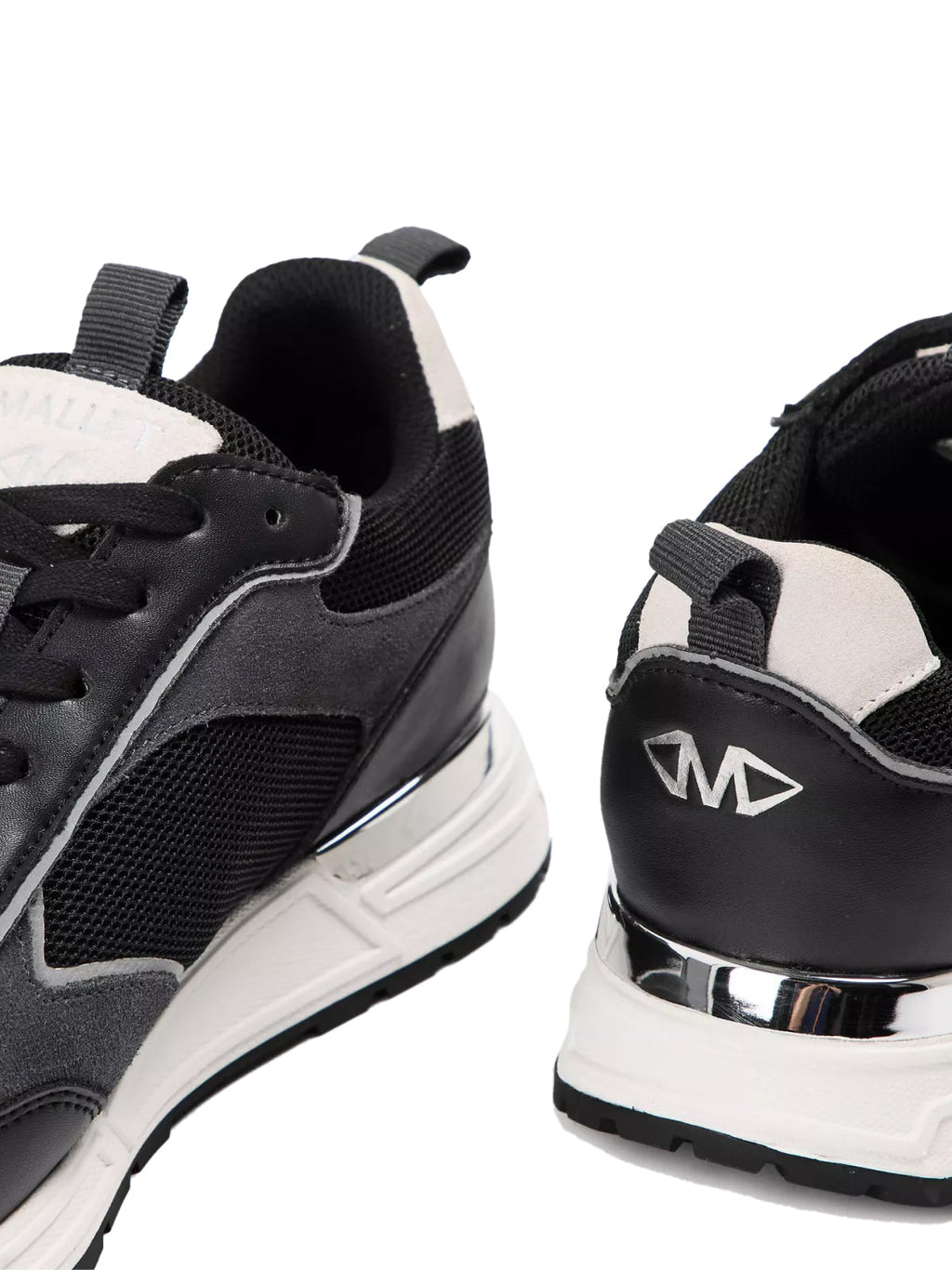 Bethnal Low-Top Sneakers