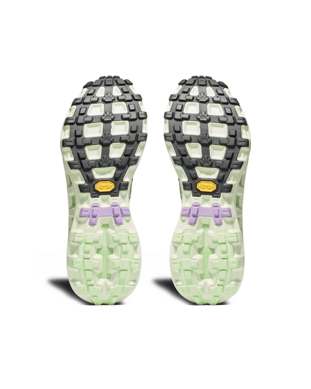 High-Performance White And Black Sneakers With Speedframe Pro Construction