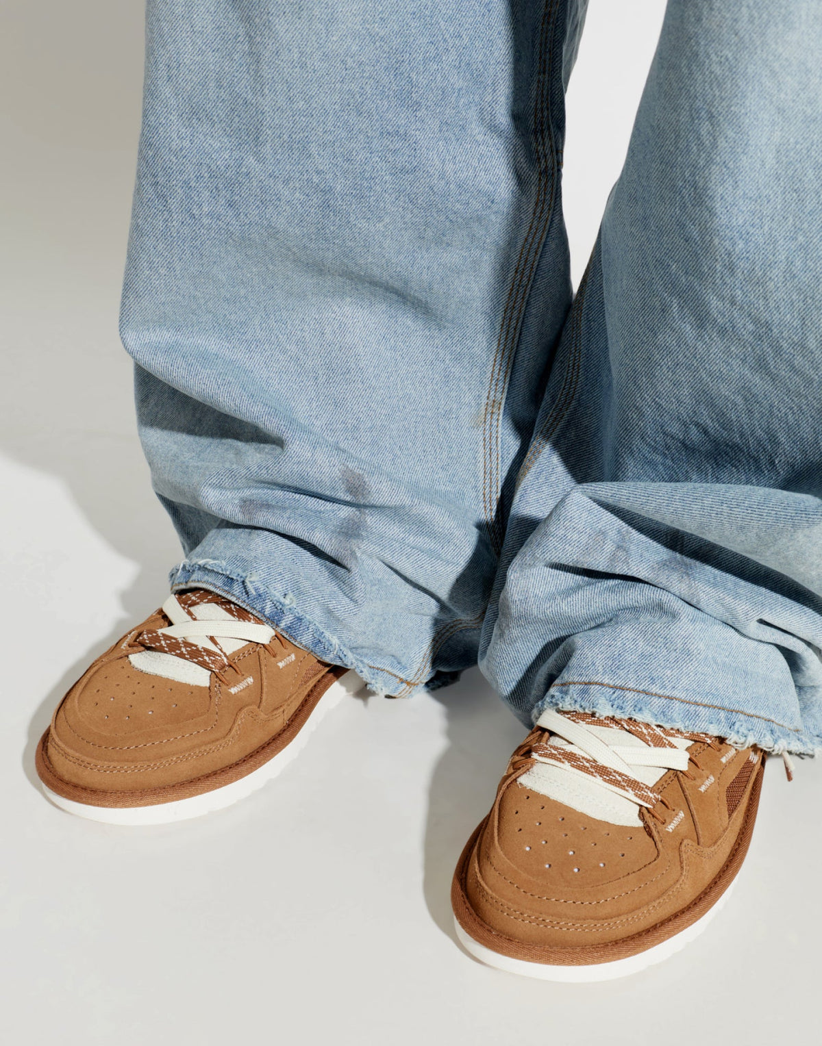 Chestnut Minimel Suede Sneakers