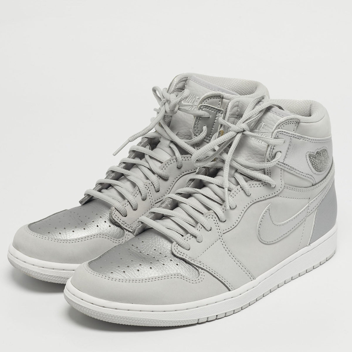 Air Jordans Jordan 1 Retro Co.jp Neutral Grey
