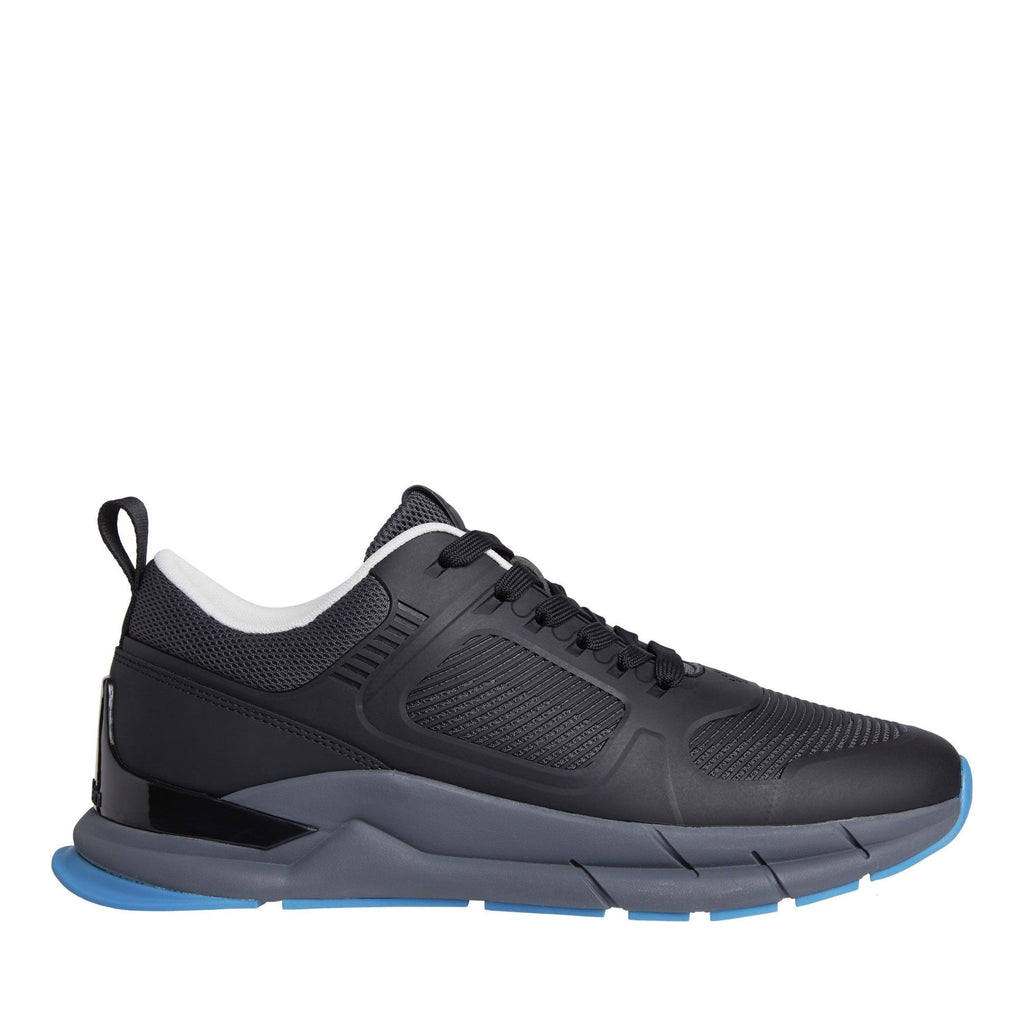 Black Breathable Low-Top Sneakers