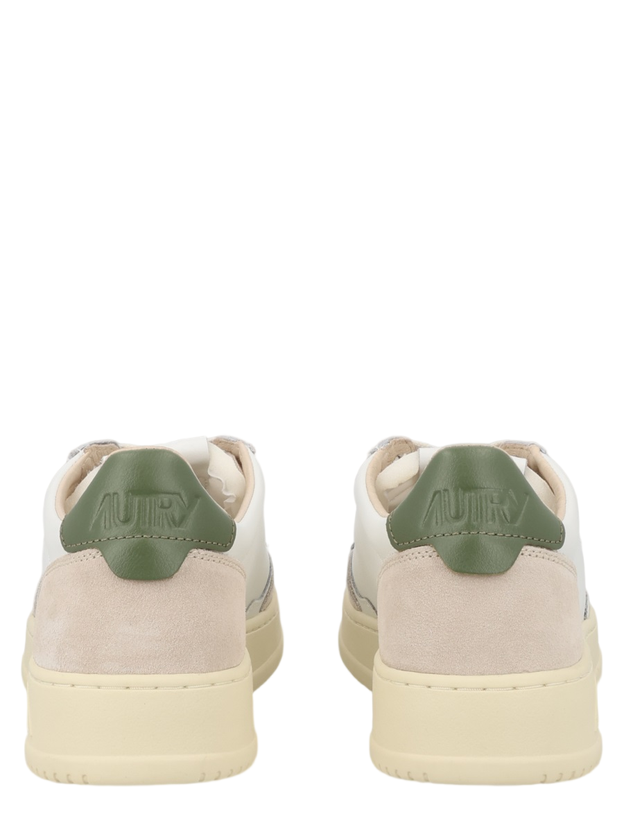 Medalist Low Leather Suede Low-Top Sneakers