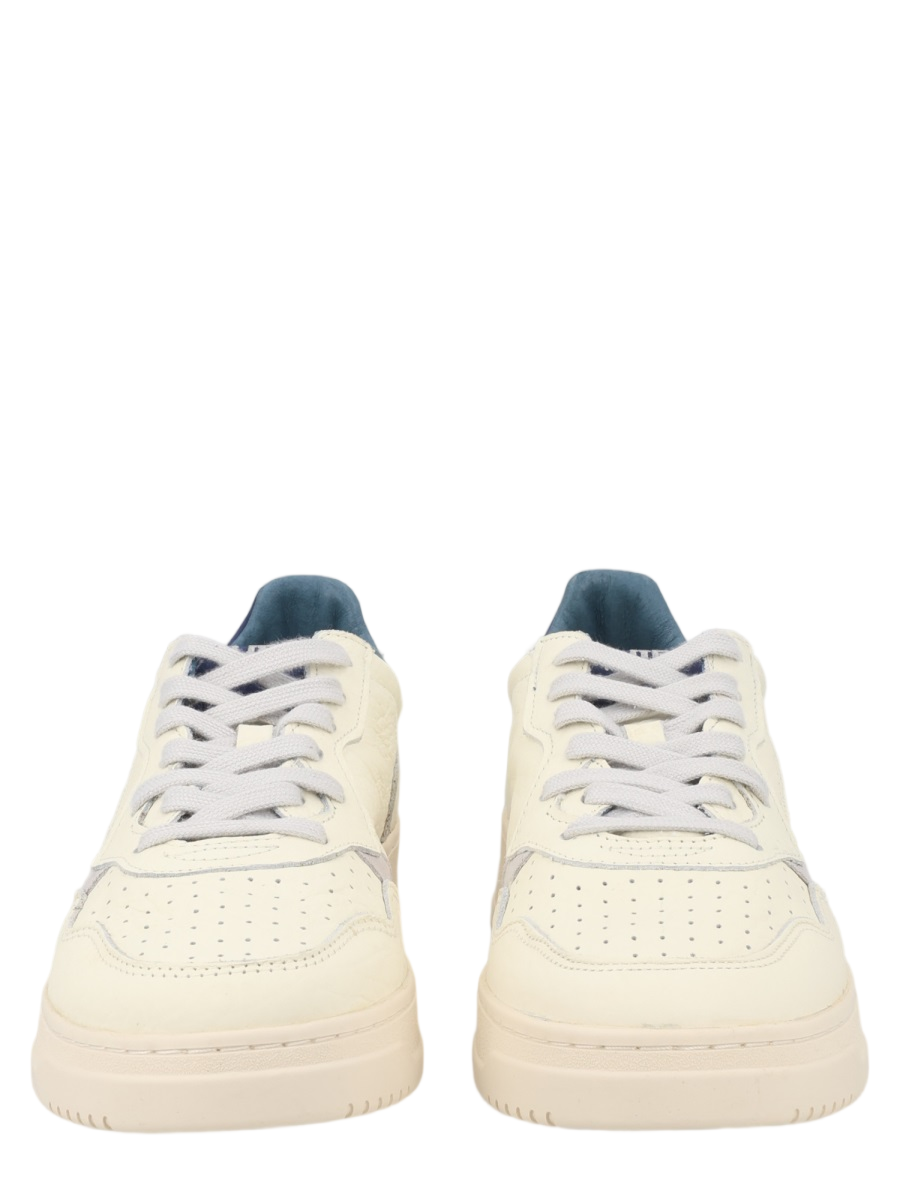 Medalist Low Perforated Leather Low-Top Sneakers