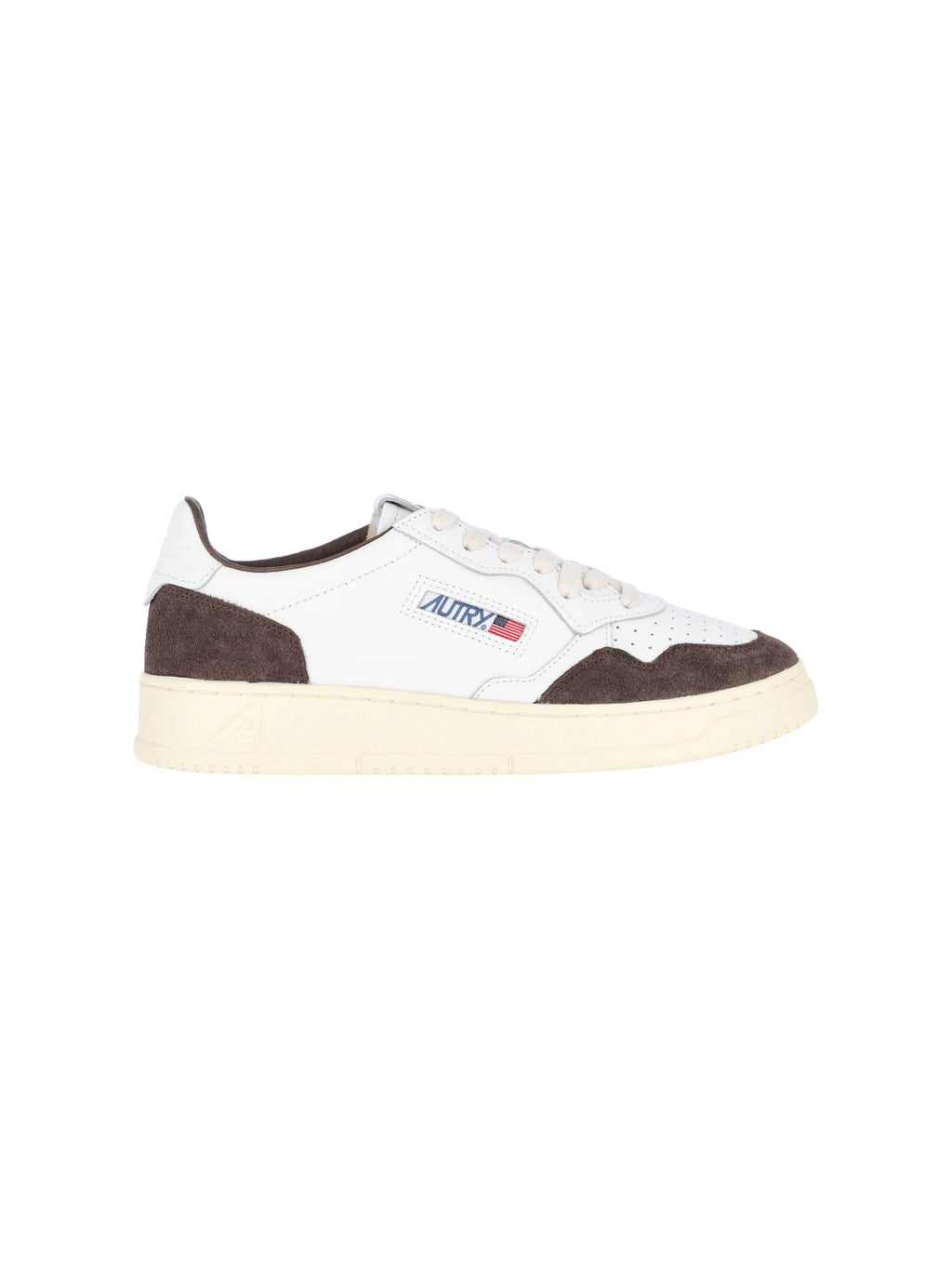 Low-Top Sneakers with Vintage Accents