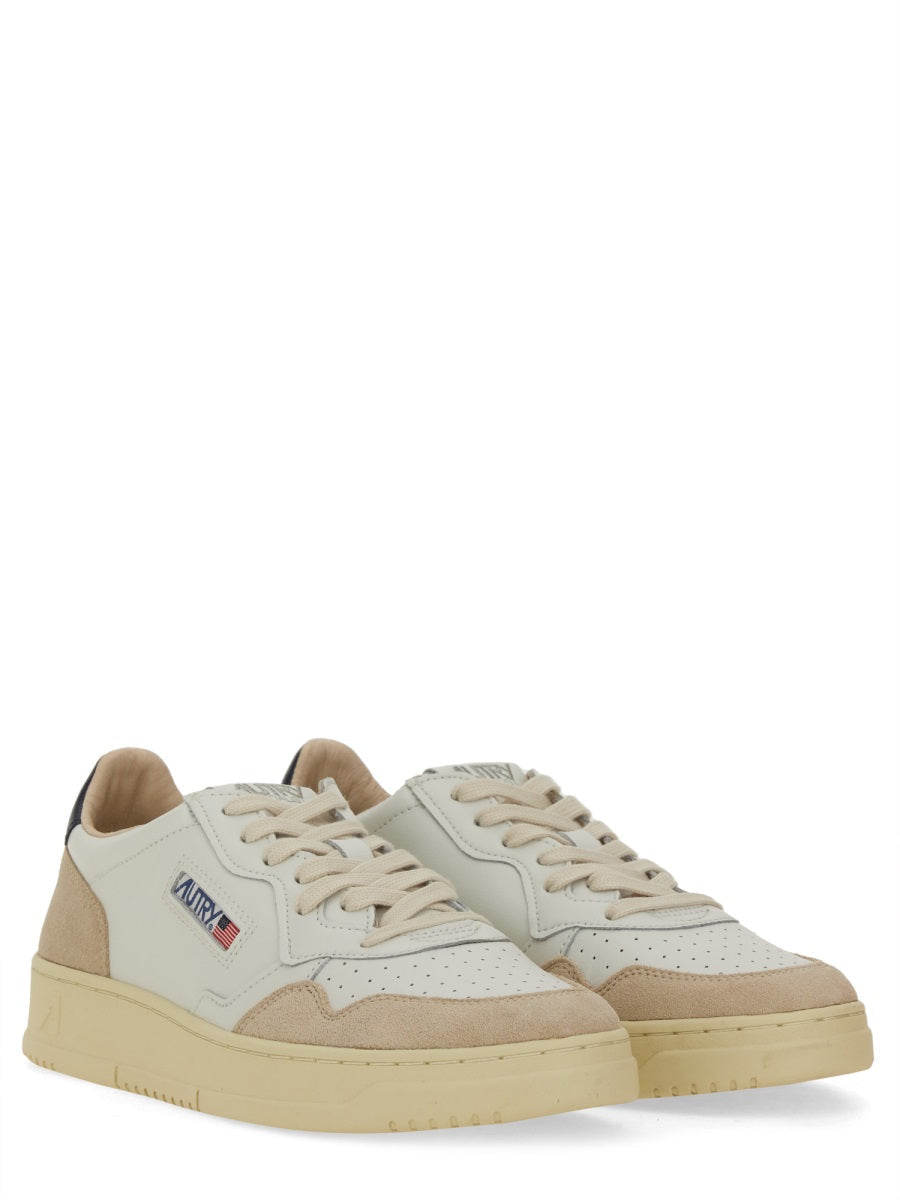 Medalist Low-Top Leather Suede Sneakers