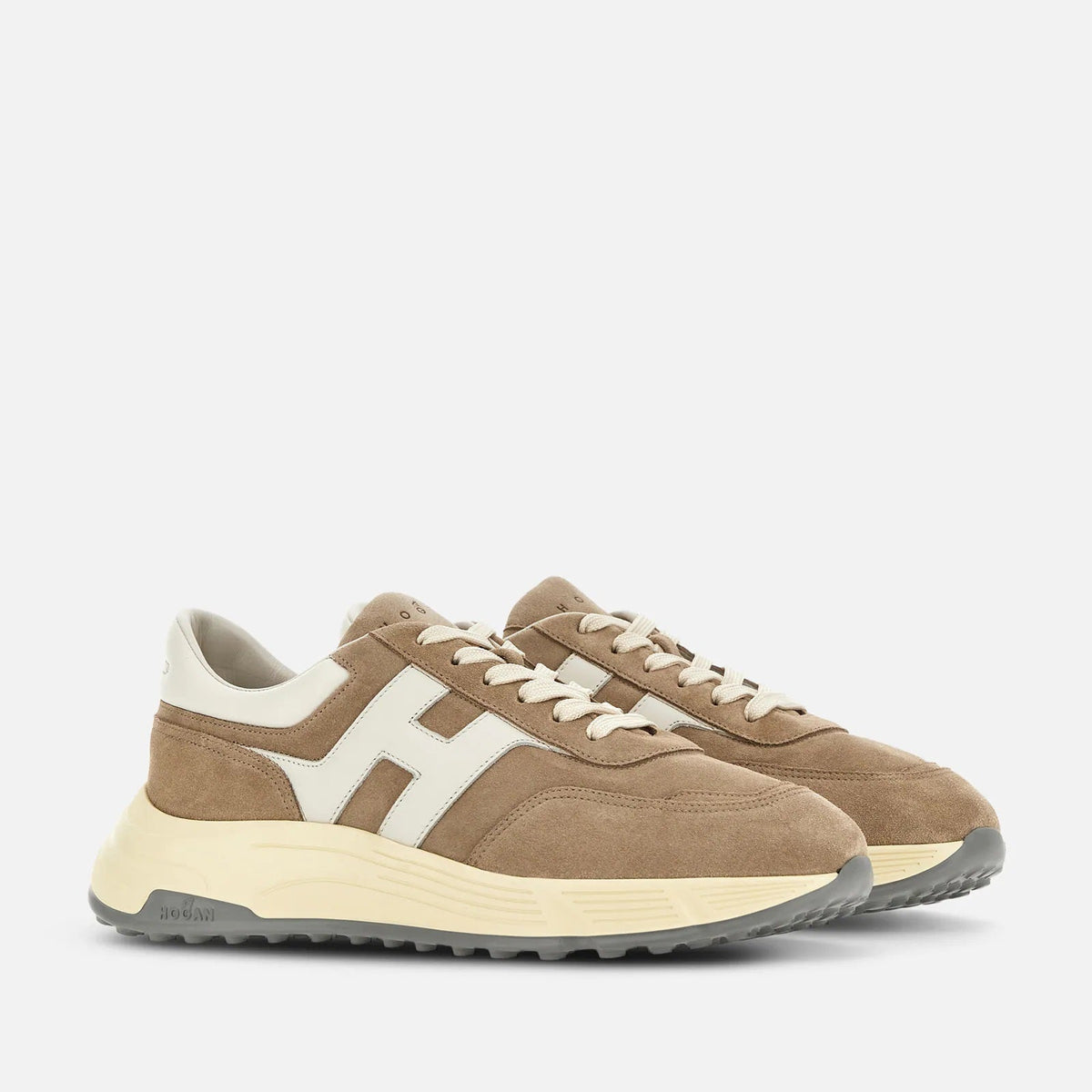 Hyperlight Allacciato H Sneakers in Beige