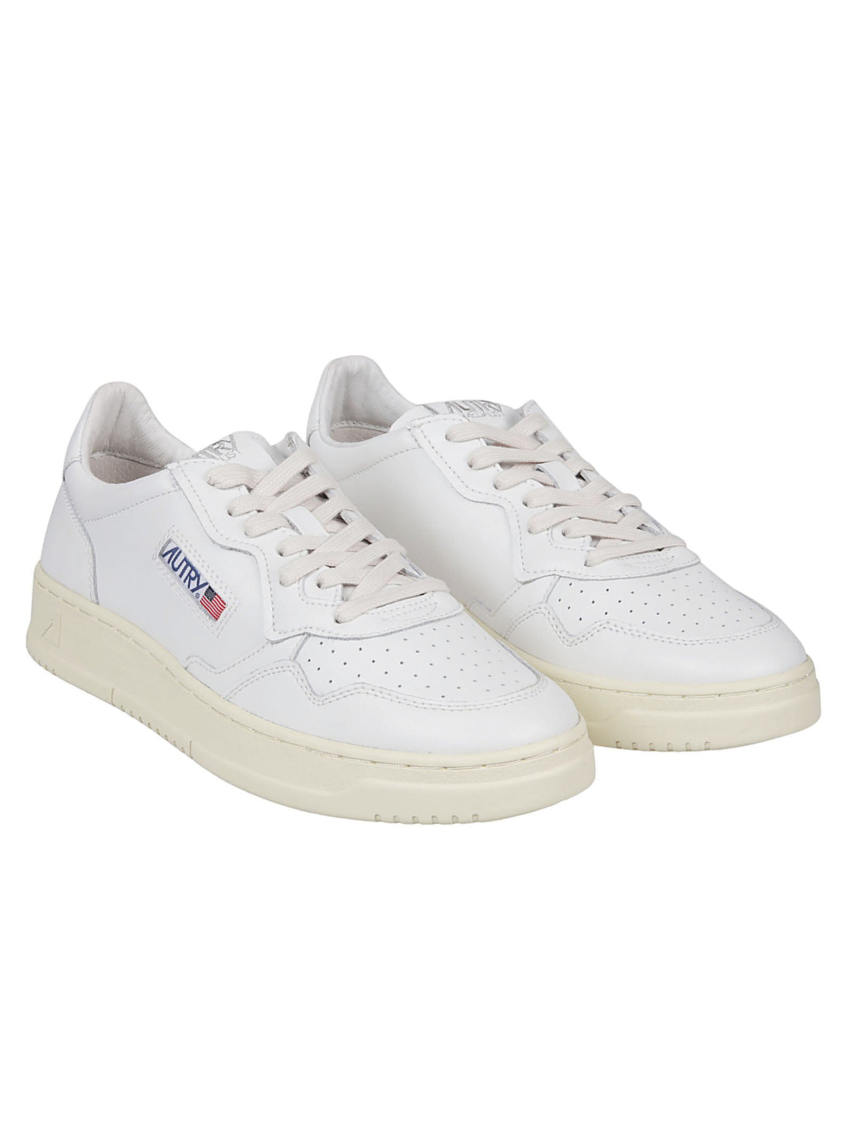 Medalist Low Cow Leather Low-Top Sneakers