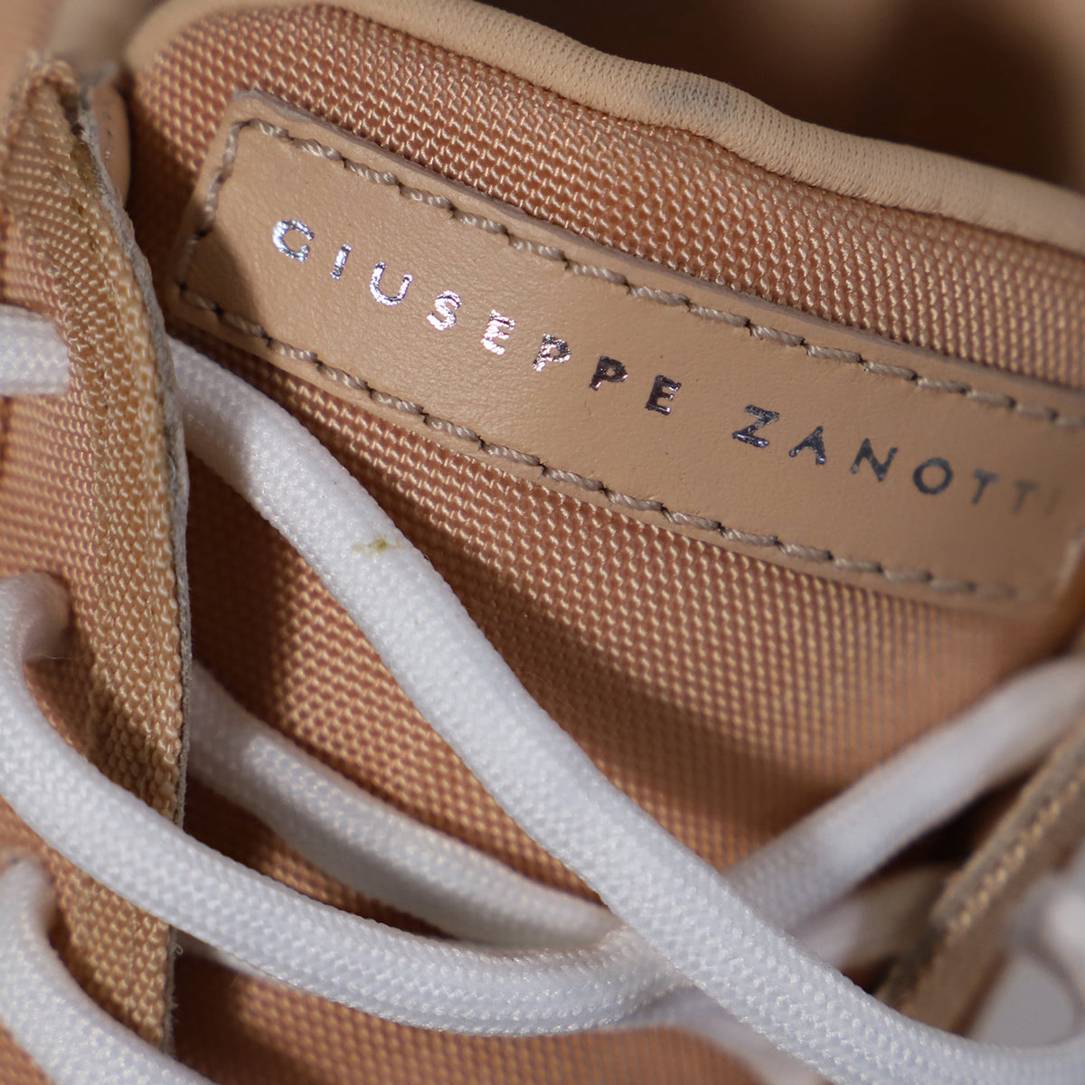 Giuseppe Zanotti Blabber Low Top Trainers in Pink Cotton