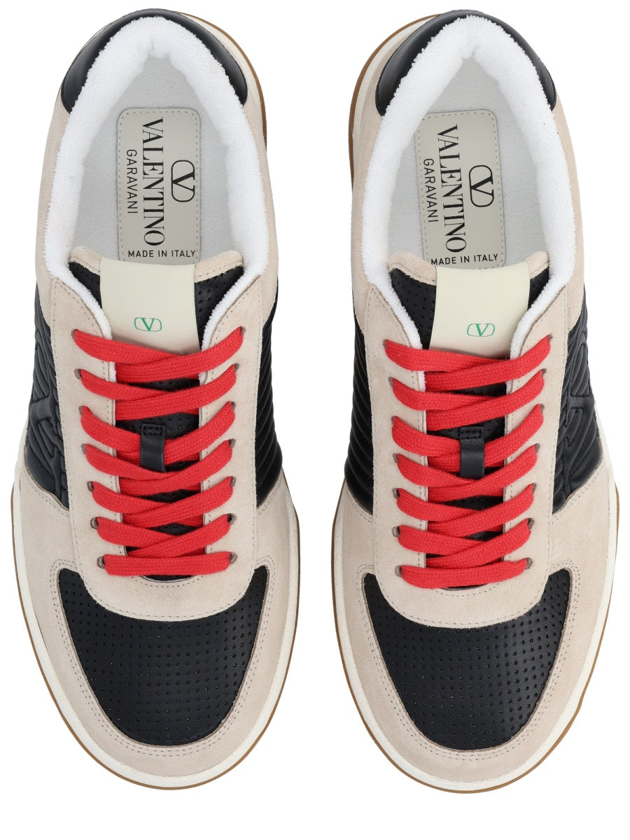 Low-Top Contrasting Panel Leather Sneakers