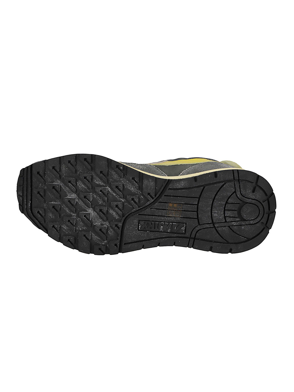 Low-Top Sneakers with Textured Grey Upper and Bold Yellow Accents