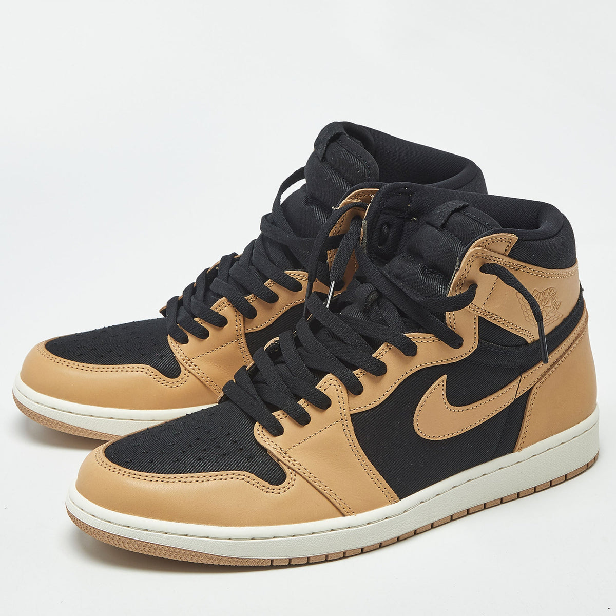Air Jordans Jordan 1 Retro Heirloom