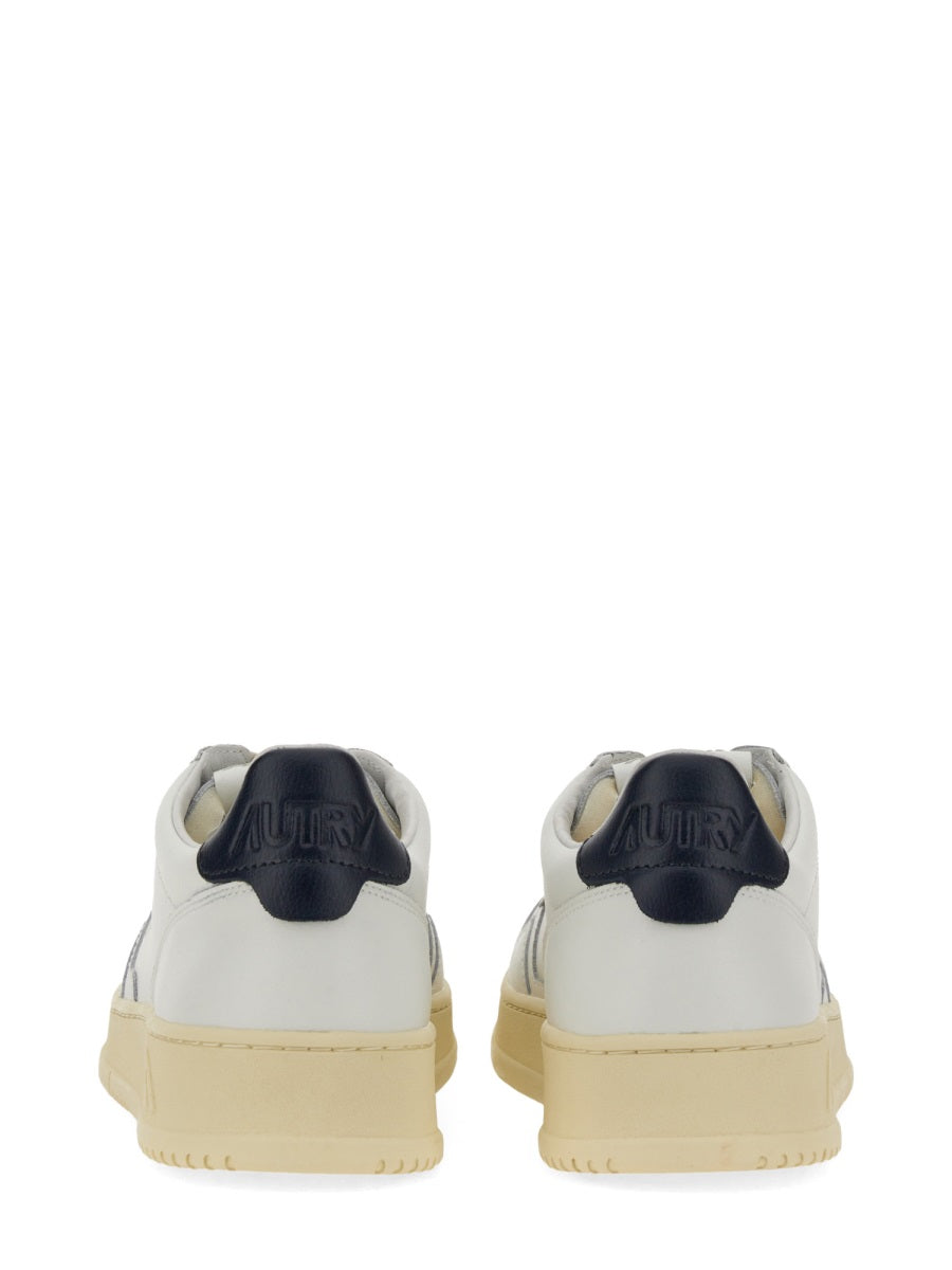 Medalist Low Perforated Cow Leather Sneakers