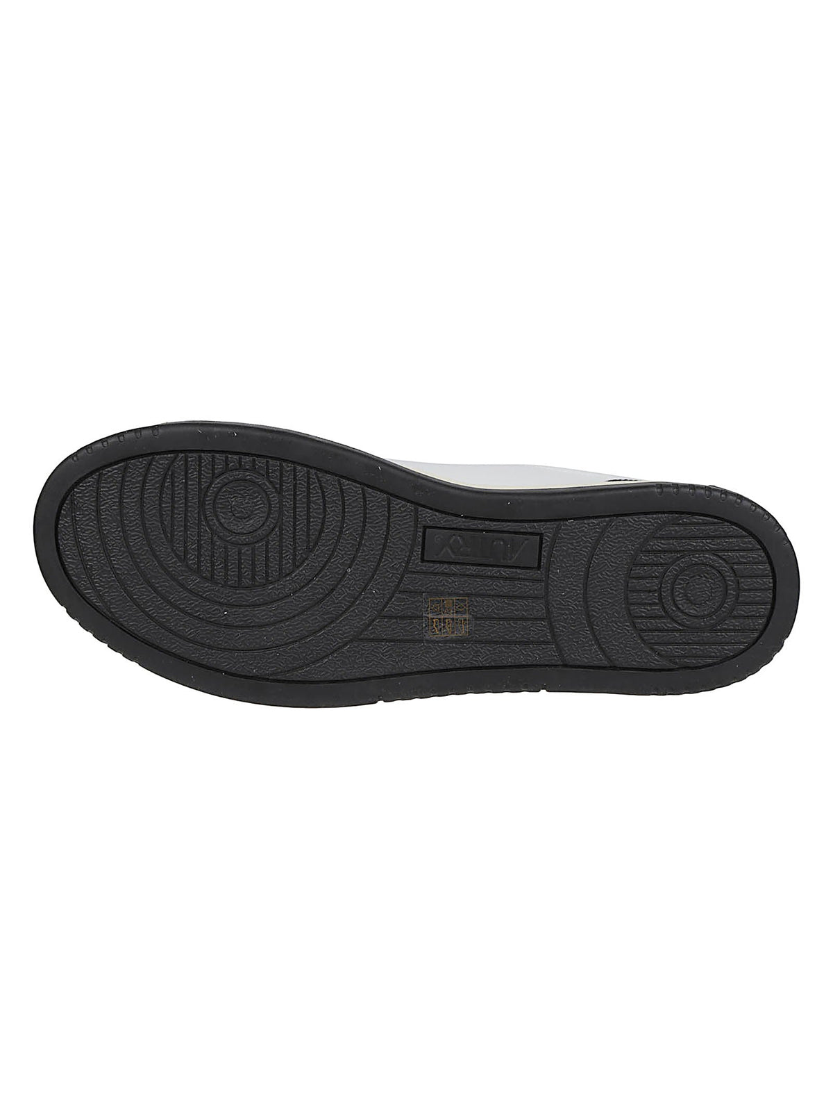 Medalist Low Leather Low-Top Sneakers