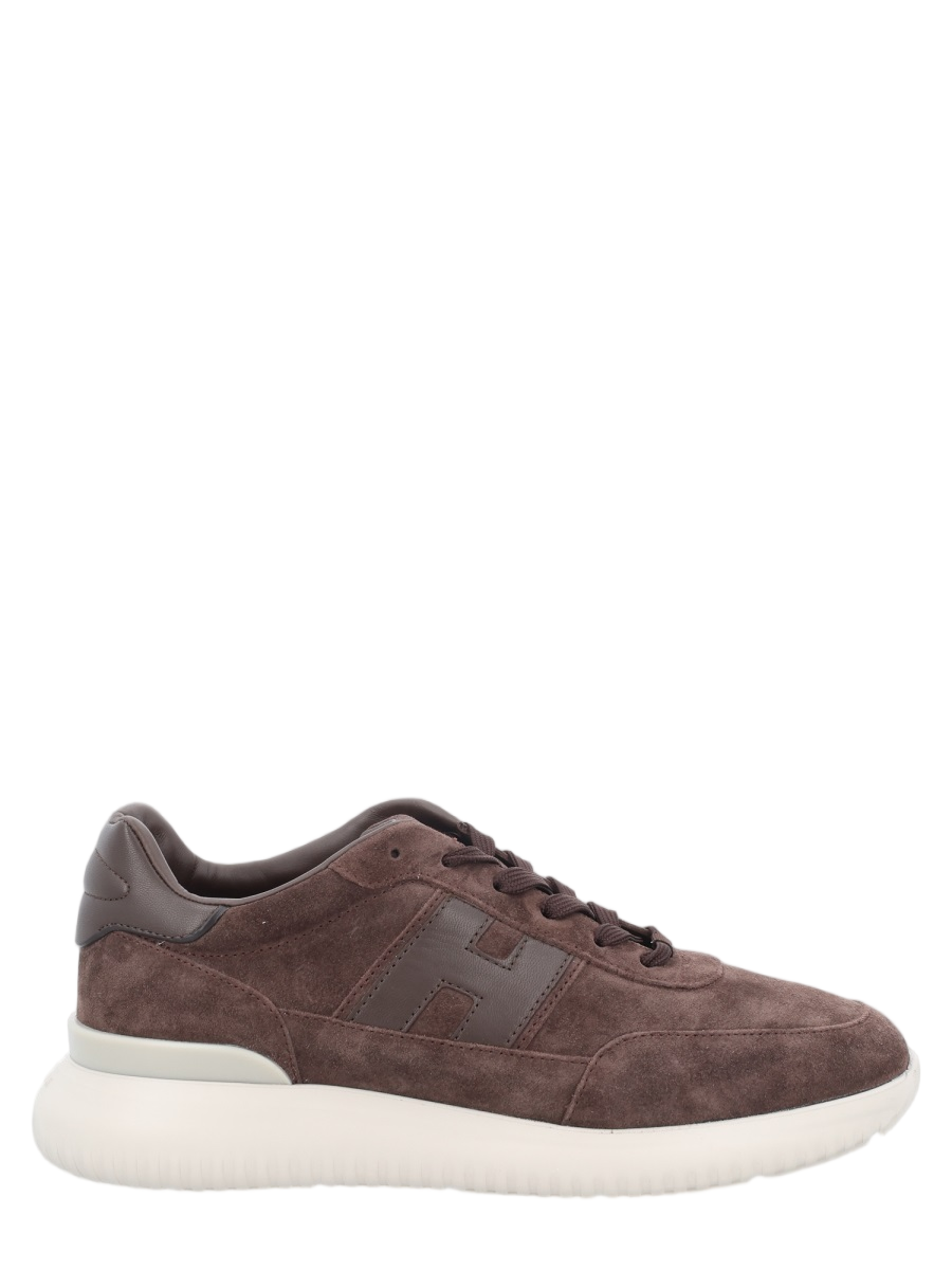 Interactive³ Sleek Suede Leather Sneakers