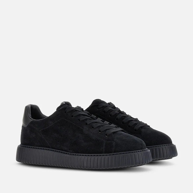 Black Suede Ribbed Sole Low-Top Sneakers