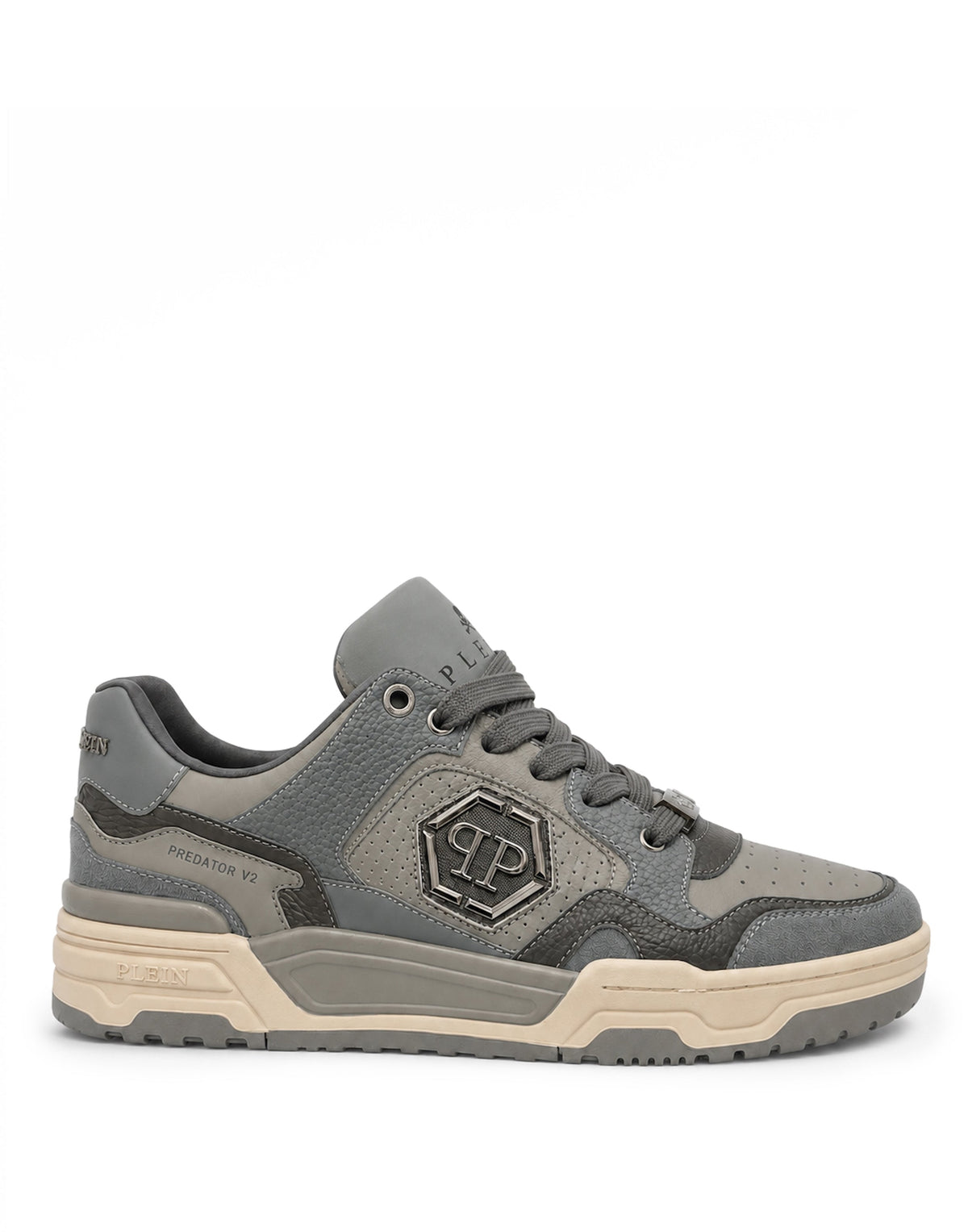 LOW TOP PREDATOR V2