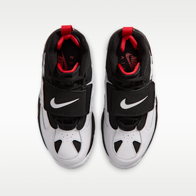 Nike Air Diamond Turf II Big Kids' Shoes