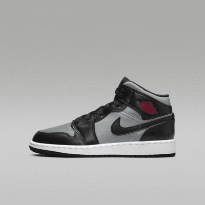 Jordan 1 Mid Big Kids' Shoes