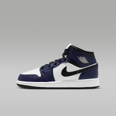 Air Jordan 1 Mid Big Kids' Shoes