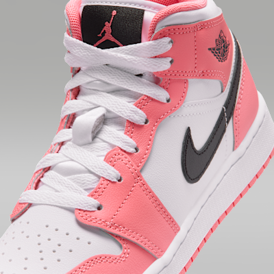 Air Jordan 1 Mid Big Kids' Shoes