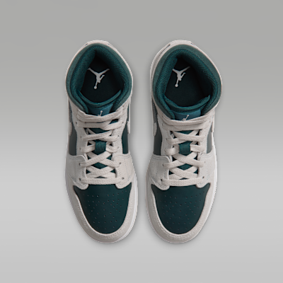 Air Jordan 1 Mid Big Kids' Shoes