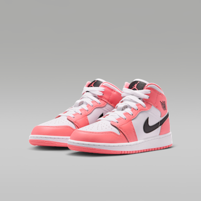 Air Jordan 1 Mid Big Kids' Shoes