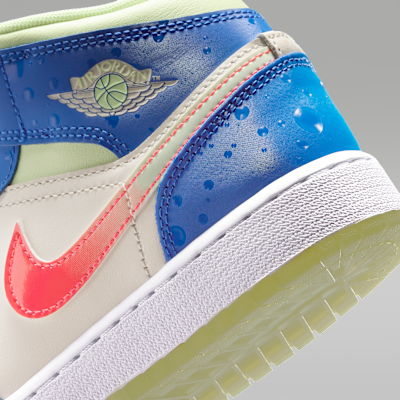 Air Jordan 1 Mid SE Big Kids' Shoes