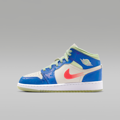 Air Jordan 1 Mid SE Big Kids' Shoes