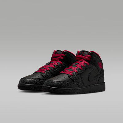 Air Jordan 1 Mid SE Big Kids' Shoes