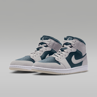Air Jordan 1 Mid Men's Shoes