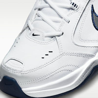 Nike Air Monarch IV Men's Workout Shoes (Extra Wide)