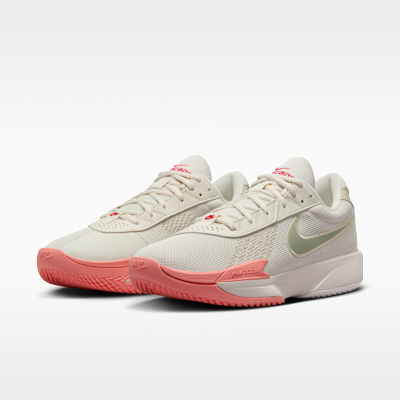 Nike G.T. Cut Academy Basketball Shoes