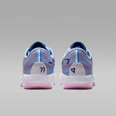 Luka 77 Basketball Shoes