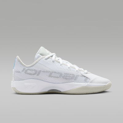 Luka 77 Basketball Shoes