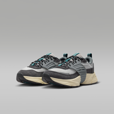 Jordan Trunner O/S Big Kids' Shoes