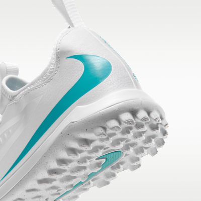 Nike Jr. Phantom 6 Low Academy Big Kids' Turf Soccer Shoes