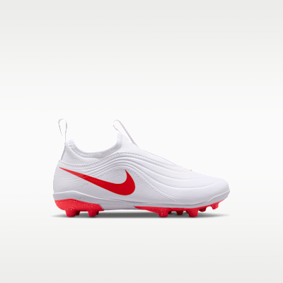 Nike Jr. Tiempo Maestro Club Flex Little Kids' Multi-Ground Low-Top Soccer Cleats
