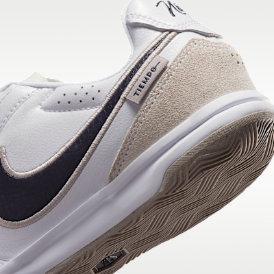 Nike Jr. Tiempo Streetgato Big Kids' Indoor/Court Low-Top Soccer Shoes