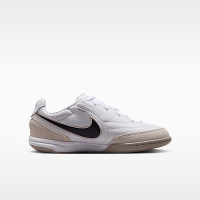 Nike Jr. Tiempo Streetgato Big Kids' Indoor/Court Low-Top Soccer Shoes