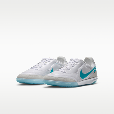 Nike Jr. Tiempo Streetgato Big Kids' Indoor/Court Low-Top Soccer Shoes