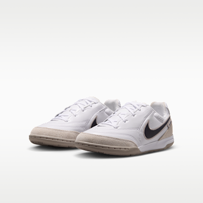 Nike Jr. Tiempo Streetgato Big Kids' Indoor/Court Low-Top Soccer Shoes